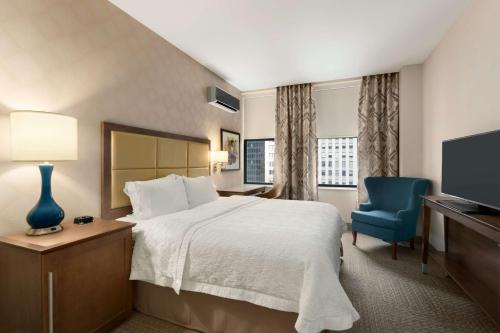 Hampton Inn Chicago Downtown/N Loop/Michigan Ave Image