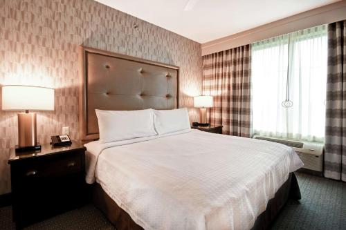 Homewood Suites by Hilton Dallas Arlington South Image