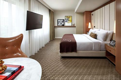 The Statler Dallas, Curio Collection By Hilton Image