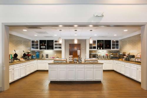 Homewood Suites by Hilton Southwind - Hacks Cross Image