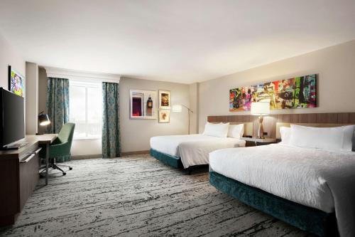 Hilton Garden Inn New Orleans Convention Center Image
