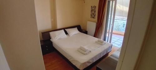 Paradeisos Modern, 2BR, 2BA, Fully Equipped