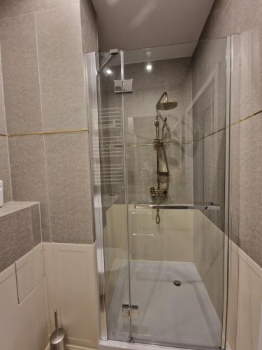 Φωτογραφία από το άλμπουμ του Szklane Tarasy Premium Two Bedrooms FAKTURA FAST CHECK-IN σε Rzeszów
