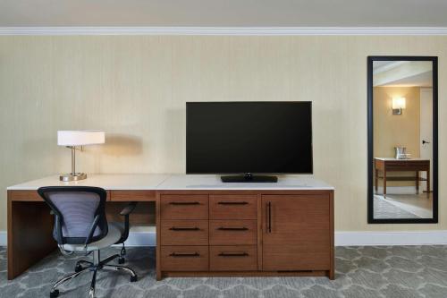 DoubleTree by Hilton Hotel Salt Lake City Airport Image