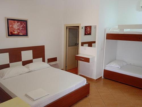 Strakoshaguesthouse dhermi - Image 3