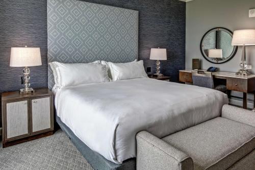 Hilton Nashville Green Hills Image