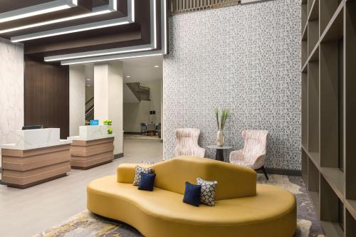 Hilton Garden Inn Nashville West End Avenue Image