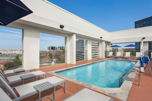 Hilton Garden Inn Nashville West End Avenue Image