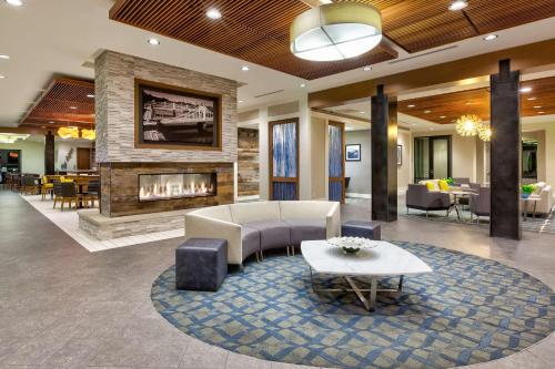 Homewood Suites by Hilton Pittsburgh Downtown Image