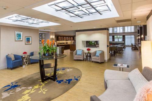 Homewood Suites by Hilton Orlando-Intl Drive/Convention Ctr Image