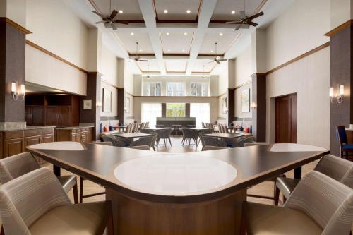 Homewood Suites by Hilton Orlando-Intl Drive/Convention Ctr Image
