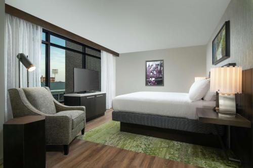 Hilton Garden Inn Memphis Downtown Beale Street Image
