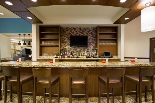 Hilton Garden Inn Baltimore Inner Harbor Image