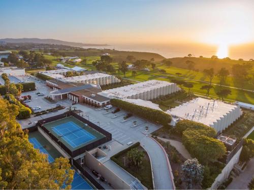 an aerial view of a resort with a pool at Hilton La Jolla Torrey Pines in San Diego
