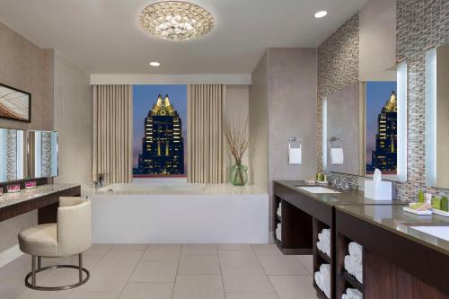 Hilton Austin Image