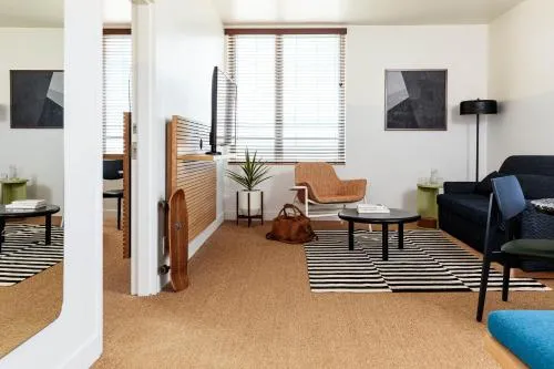 Hotel June West LA, a Member of Design Hotels photo 33