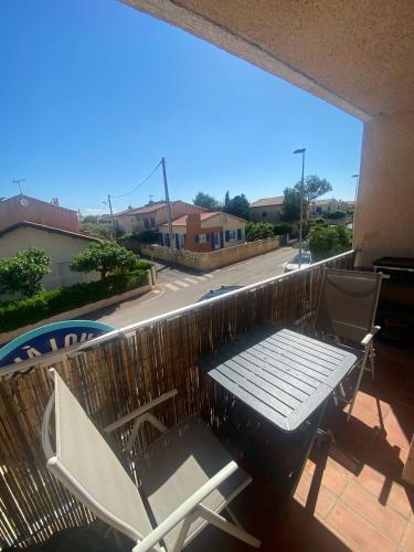 T2 à 200m de la plage avec balcon avec WIFI