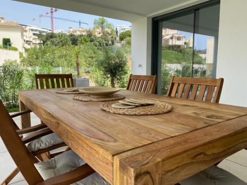 Luxury Blue Maritimo 2 Bedrooms Apartment Artola Homes Cabopino