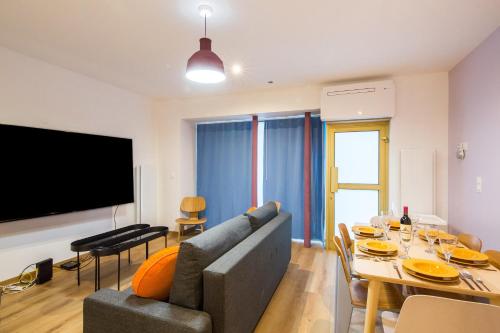 Lavie Maison Chic Stay AC Parking