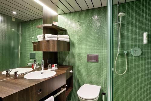 Un baño de Austria Trend Hotel Schloss Wilhelminenberg Wien