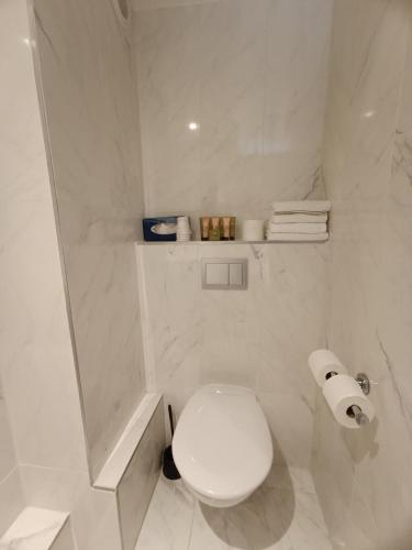 Ένα μπάνιο στο Hotel Aida Marais