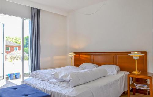 Ένα ή περισσότερα κρεβάτια σε δωμάτιο στο 3 Bedroom Lovely Apartment In Helsingør