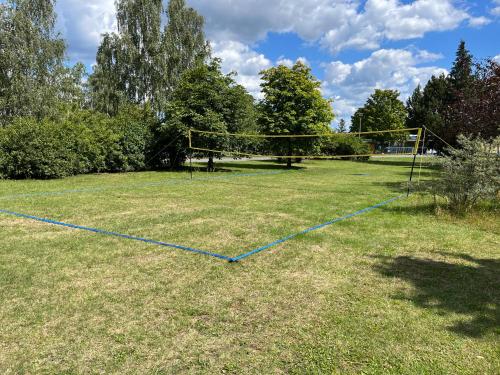 a net in a field with a goal at Ferienpark Stausee Quitzdorf in Kollm