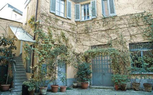 Brera Apartments in Via Spartaco