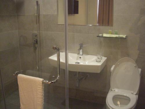 Marvelot Hotelにあるバスルーム