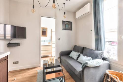 Cozy and practical apt in Paris Center