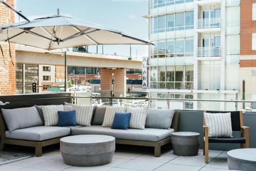 Hilton Garden Inn Denver Union Station Image