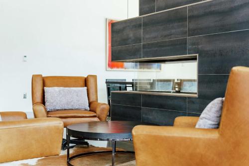 Hilton Garden Inn Denver Union Station Image