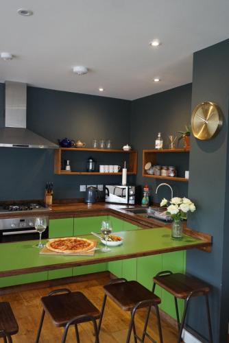 Φωτογραφία από το άλμπουμ του Crabshell Apartment σε Kingsbridge