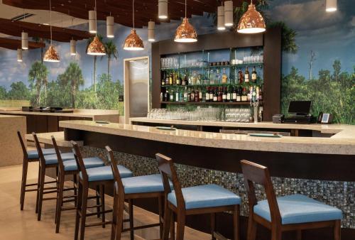 DoubleTree by Hilton Miami Doral photo 25