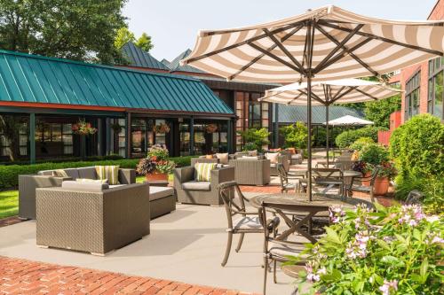 The Saratoga Hilton – Photos 2
