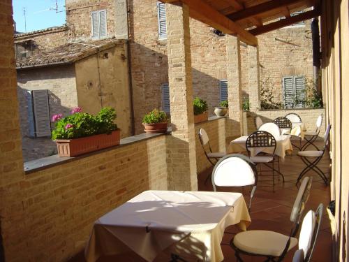 Foto dalla galleria di Albergo Italia a Urbino