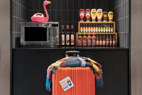 Фотография из галереи Moxy Hamburg Altona в Гамбурге