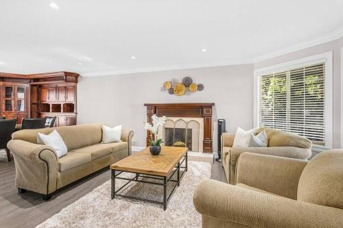 Cozy Retreat for Families and Friends.