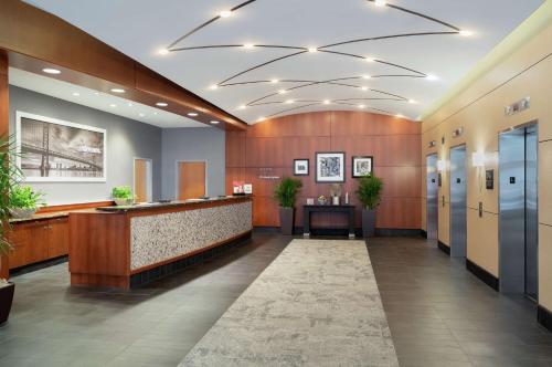 Lobi atau kawasan kaunter penerimaan di Hampton Inn Philadelphia Center City-Convention Center