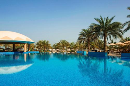 Le Royal Meridien Beach Resort & Spa Dubai — Swimming pool