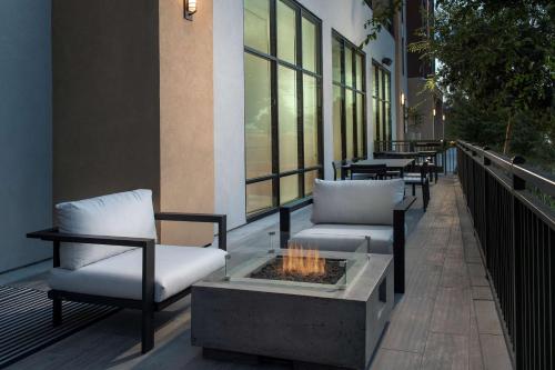Hilton Garden Inn San Jose Airport Image