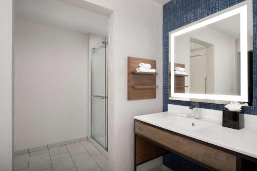 Hilton Garden Inn San Jose Airport Image