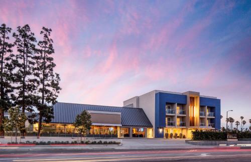 a rendering of a building at dusk at Hilton Garden Inn Los Angeles Marina Del Rey in Los Angeles