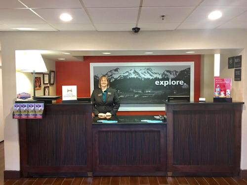 Hampton Inn Sevierville photo 27