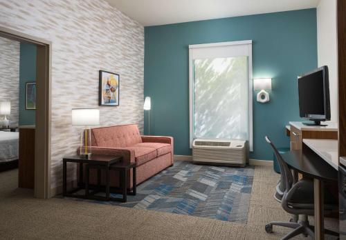 TV o dispositivi per l'intrattenimento presso Home2 Suites by Hilton Charleston Airport Convention Center, SC