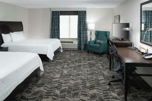 Cama o camas de una habitación en Hilton Garden Inn Dothan