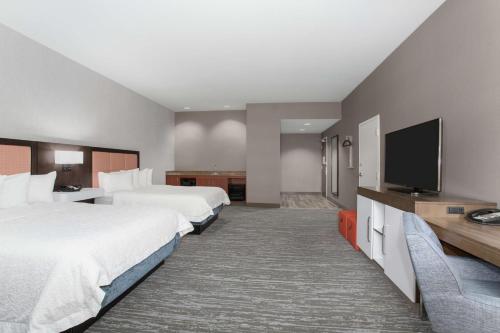Hampton Inn & Suites Denver-Downtown Image