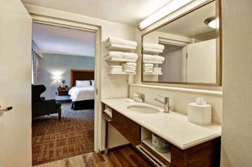 Bilik mandi di Hampton Inn Boca Raton
