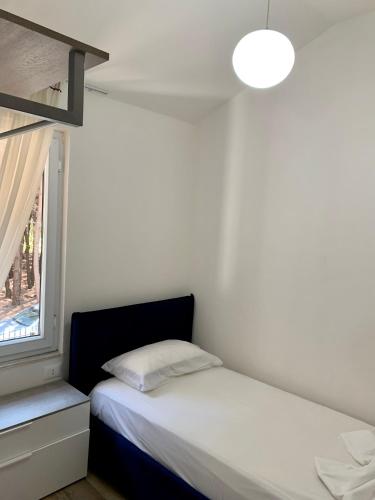 Letto o letti in una camera di Forest Cottage - middle of forest & near the beach
