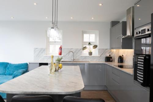 Dapur atau dapur kecil di Field View- Amazing 5 bed, Great for contractors and families